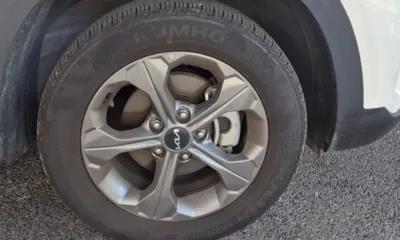 Kia Seltos 2025, 22000 км, за 12421.54 USD