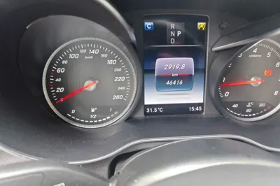 Mercedes-Benz C-Class 2018, 46400 км, за 17779 USD - фото 12