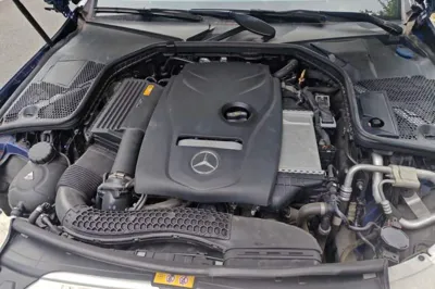 Mercedes-Benz C-Class 2018, 46400 км, за 17779 USD - фото 21