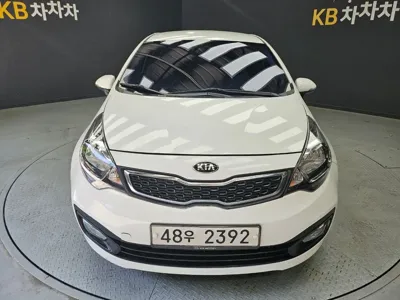 Kia Pride 2014, 106277 км, за 2947.35 USD