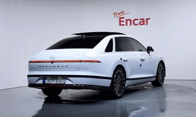 Hyundai Grandeur 2023, 21666 км, за 26322.7 USD