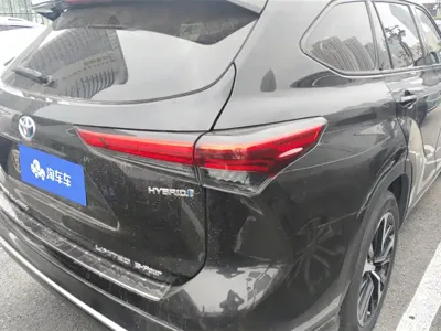 Toyota Crown Kluger 2021, 49300 км, за 28545.65 USD