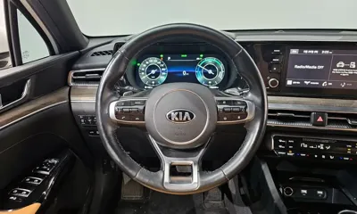 Kia K5 2021, 106842 км, за 12546.31 USD - фото 12