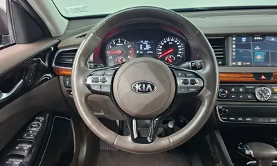 Kia K7 2016, 83730 км, за 8262.83 USD - фото 13