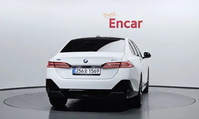 BMW 5-Series 2026, 6995 км, за 59426.27 USD