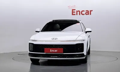 Hyundai Grandeur 2025, 33099 км, за 30407.21 USD