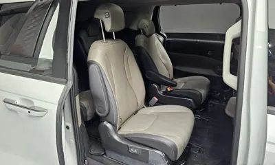 Kia Canival 2026, 1788 км, за 45516.68 USD - фото 13