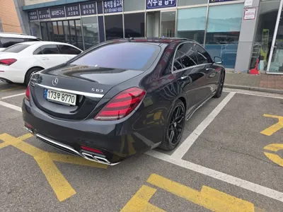 Mercedes-Benz S-Class 2020, 69200 км, за 48920.16 USD - фото 6