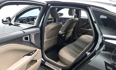 Kia K8 2022, 48448 км, за 17516.44 USD - фото 12