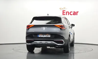 Kia Sportage 2023, 86644 км, за 15237.34 USD