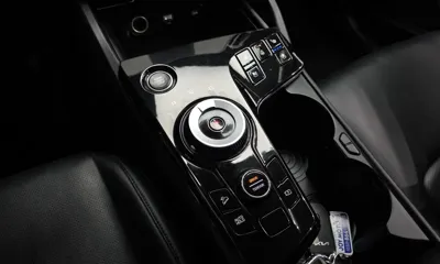 Kia Sportage 2023, 86644 км, за 15237.34 USD - фото 9
