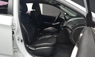 Hyundai Accent 2017, 60655 км, за 3705.39 USD - фото 10