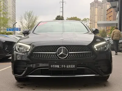 Mercedes-Benz E-Class 2023, 46000 км, за 32341.93 USD