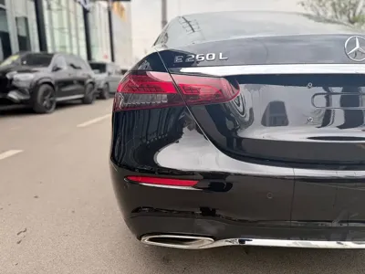 Mercedes-Benz E-Class 2023, 46000 км, за 32341.93 USD - фото 9