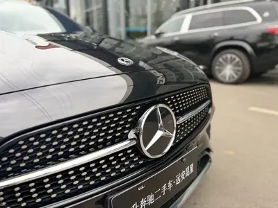 Mercedes-Benz E-Class 2023, 46000 км, за 32341.93 USD - фото 24