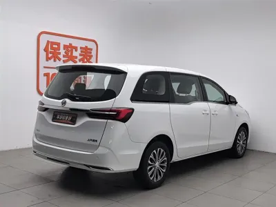 Buick GL8 2023, 31900 км, за 18069.1 USD