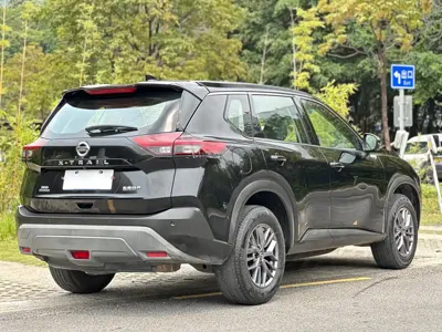 Nissan X-Trail 2022, 40000 км, за 12347.3 USD