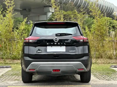 Nissan X-Trail 2022, 40000 км, за 12347.3 USD