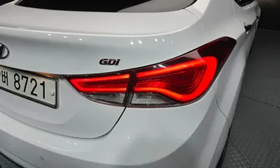 Hyundai Avante 2014, 88732 км, за 4726.27 USD - фото 23