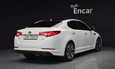 Kia K5 2013, 171773 км, за 2725.74 USD