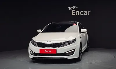 Kia K5 2013, 171773 км, за 2725.74 USD