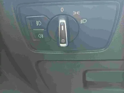Volkswagen Magotan 2018, 132000 км, за 9564.26 USD - фото 9