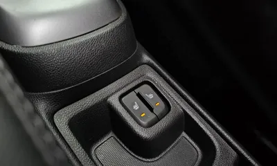 ChevroletGMDaewoo Spark 2016, 108426 км, за 3447.83 USD - фото 18