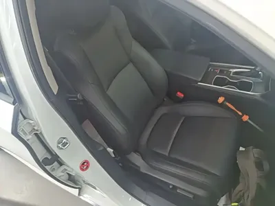 Honda Accord 2021, 42699 км, за 14052.11 USD - фото 25
