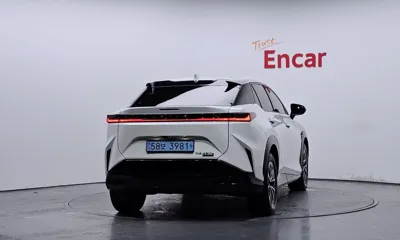 Lexus RZ 2023, 54227 км, за 37753.23 USD