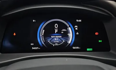 Lexus RZ 2023, 54227 км, за 37753.23 USD - фото 8