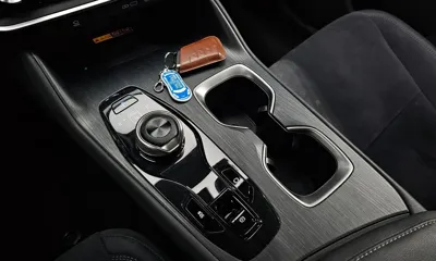 Lexus RZ 2023, 54227 км, за 37753.23 USD - фото 9