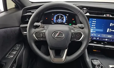 Lexus RZ 2023, 54227 км, за 37753.23 USD - фото 13