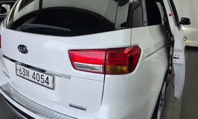 Kia Canival 2018, 133790 км, за 10213.38 USD - фото 23