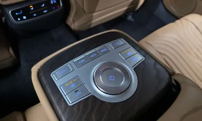 Genesis G80 2022, 138090 км, за 21402.57 USD - фото 19