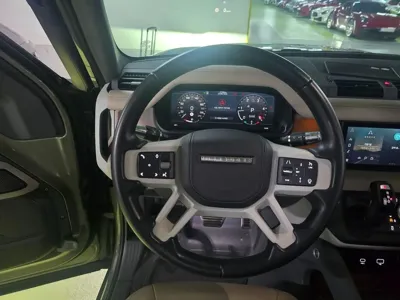 Land Rover Defender 2022, 57000 км, за 49163.23 USD - фото 7