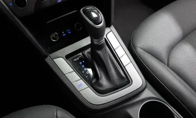 Hyundai Avante 2018, 116872 км, за 5231.78 USD - фото 9