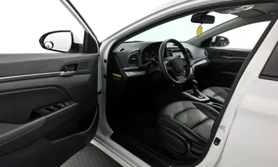 Hyundai Avante 2018, 116872 км, за 5231.78 USD - фото 10