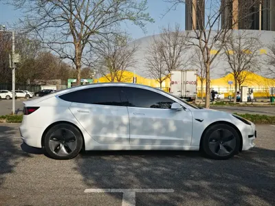 Tesla Model 3 2020, 50000 км, за 13725.66 USD - фото 7