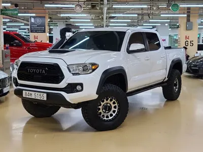 Toyota Tacoma · 2018 год