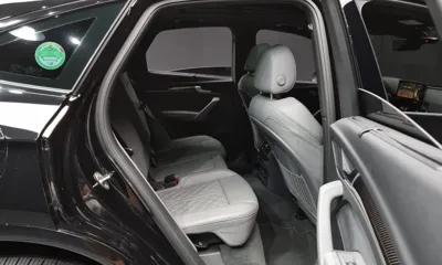 Audi SQ5 2023, 29759 км, за 39006.59 USD - фото 12