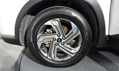 Hyundai Santafe 2021, 71965 км, за 15137.5 USD