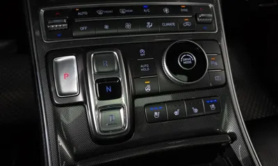 Hyundai Santafe 2021, 71965 км, за 15032.17 USD - фото 9