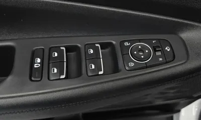 Hyundai Santafe 2021, 71965 км, за 15032.17 USD - фото 34