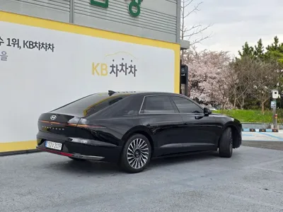 Hyundai Grandeur 2024, 26458 км, за 25272.42 USD