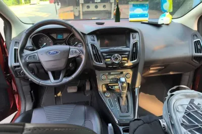Ford Focus 2017, 86900 км, за 4058 USD - фото 10