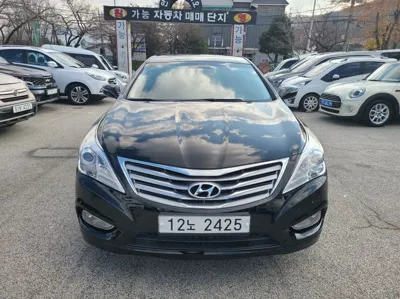 Hyundai Grandeur 2011, 66348 км, за 4538.28 USD