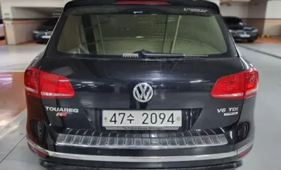 Volkswagen Touareg 2016, 197000 км, за 12295.09 USD