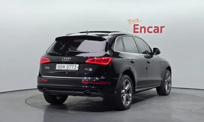 Audi Q5 2016, 99627 км, за 11636.22 USD