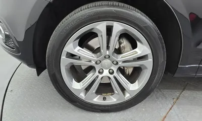 Audi Q5 2016, 99627 км, за 11636.22 USD