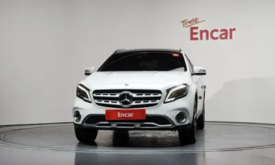 Mercedes-Benz GLA-Class 2019, 32384 км, за 14900.88 USD